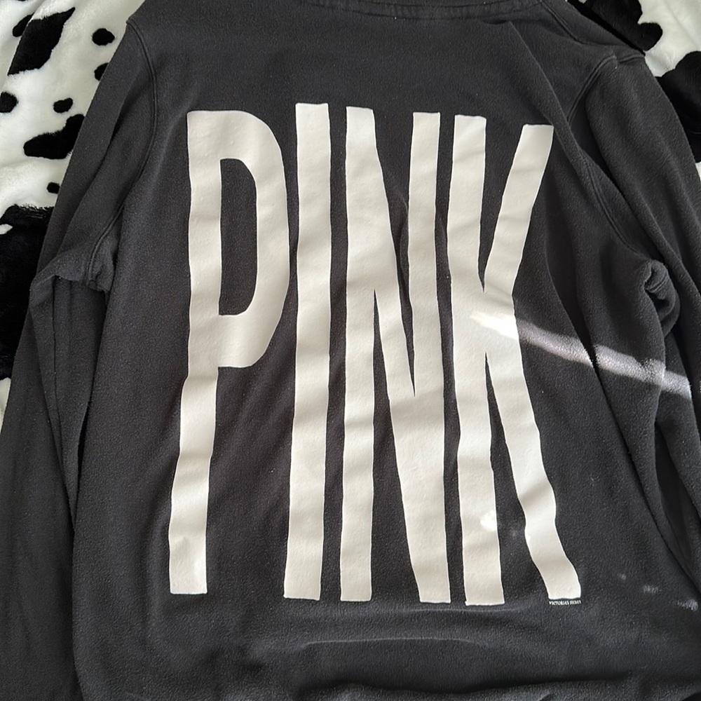 Vs pink pull over hoodie